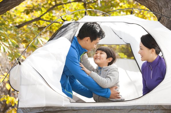 Camping Lot : découvrez la flore et le patrimoine de la vallée du Lot
